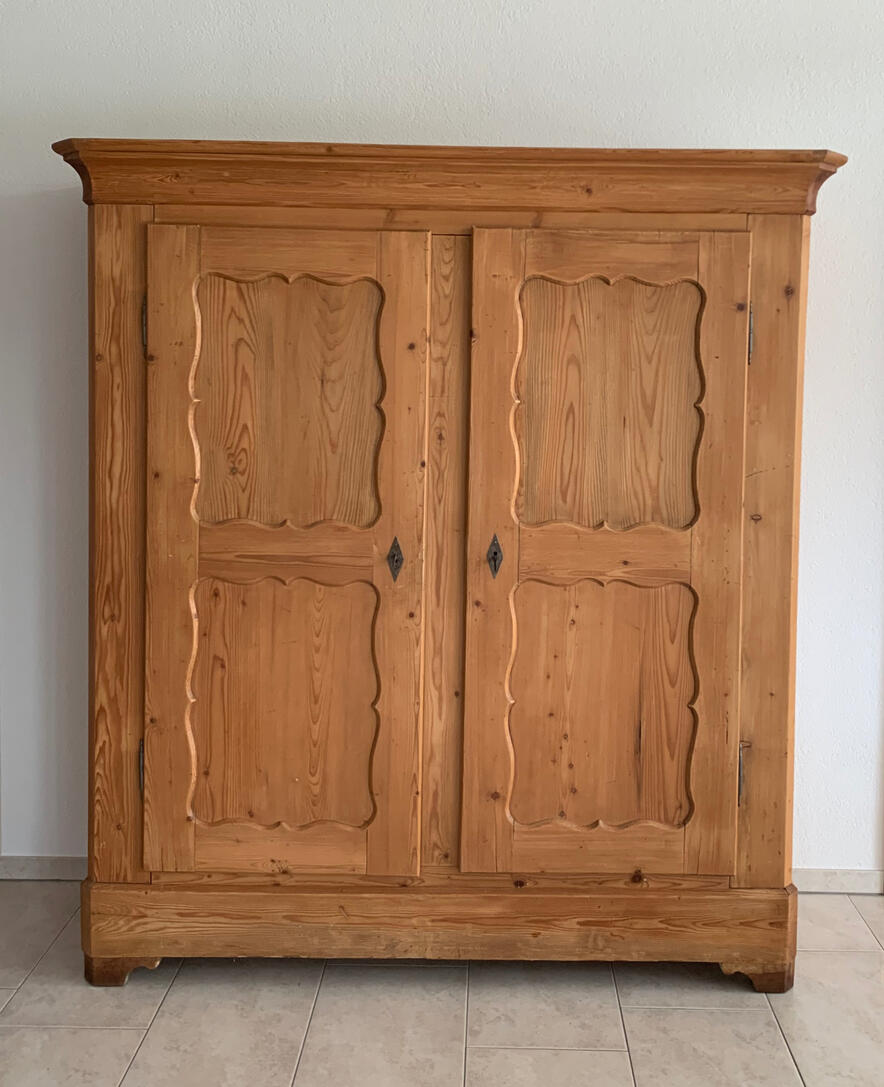Auffrischung Tannenschrank